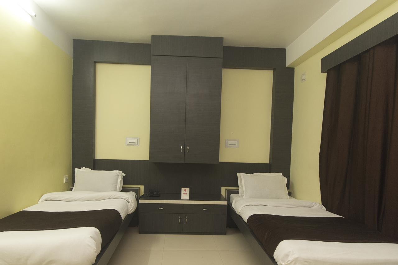 Hotel Jagat 西里古里 外观 照片